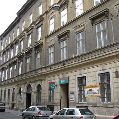 بيت شباب Walking Bed Budapest Downtown المظهر الخارجي الصورة