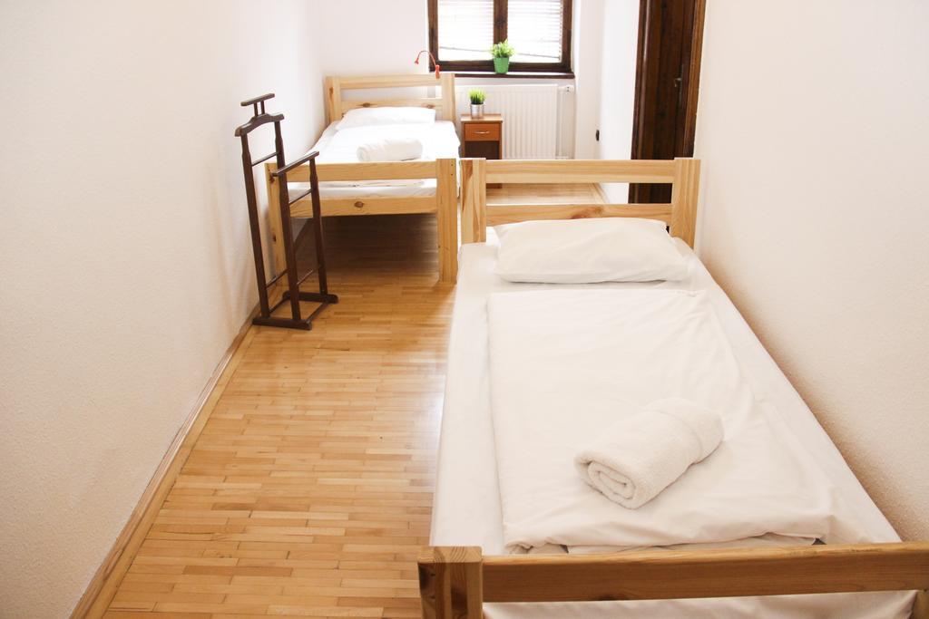 بيت شباب Walking Bed Budapest Downtown الغرفة الصورة
