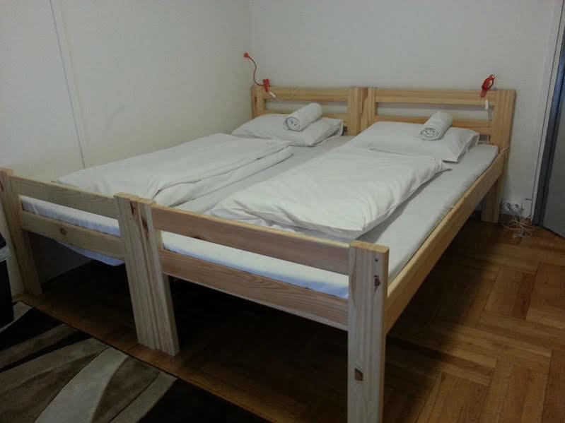 بيت شباب Walking Bed Budapest Downtown المظهر الخارجي الصورة